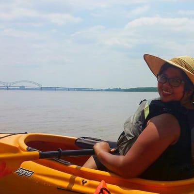 He even takes pictures for you!