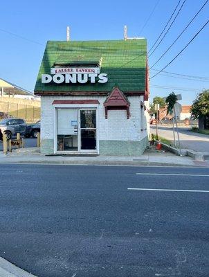 Laurel Tavern Donuts