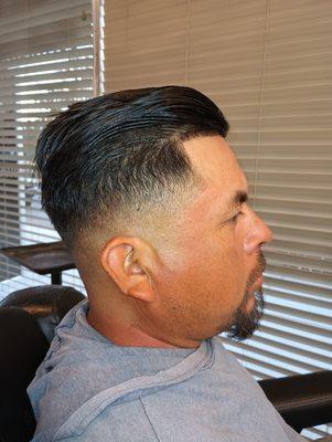 Diana’s Barber & Beauty Salon