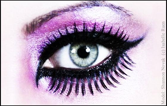 Model & Make up: Shannon Novak