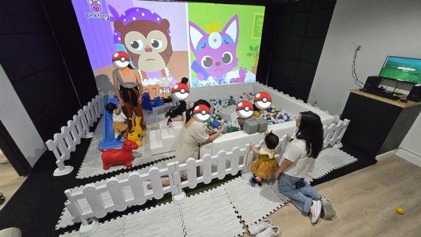 Private room where we had the soft play vendor, Little Sprouts, setup the kids room. Parents, babies, toddlers all loved it, super spacious