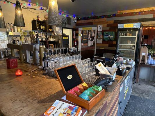 192 Brewing Company, The Lake Trail Taproom