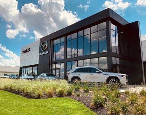 Piazza Mazda of West Chester