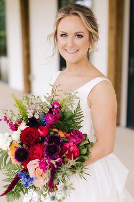 Dahlias Floral Design & Vintage Decor