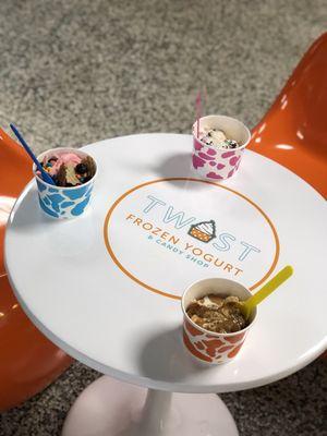 Twist Frozen Yogurt