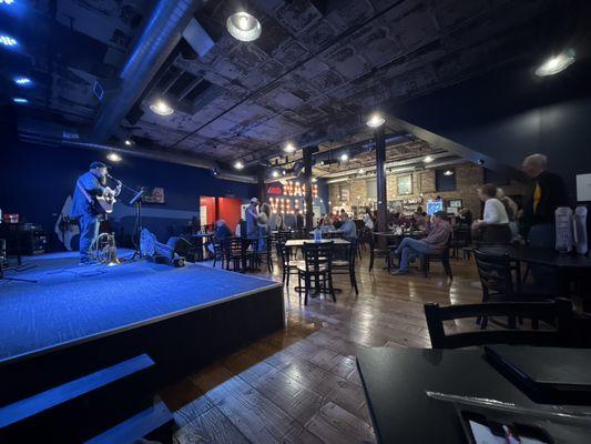 Little Nashville (Cafe and Lounge)