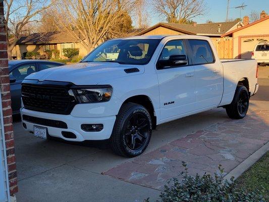 Hoblit Ram Truck Center