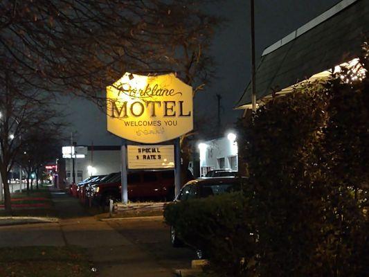 Parklane Motel
