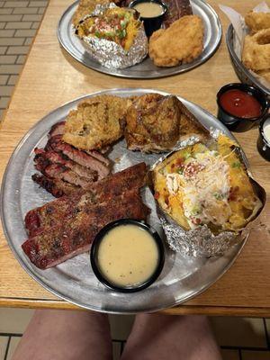 4 meat plate ribs,bbq chicken,chicken fried steak and ribs