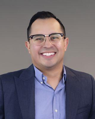 Enrique Espinoza - State Farm Insurance Agent