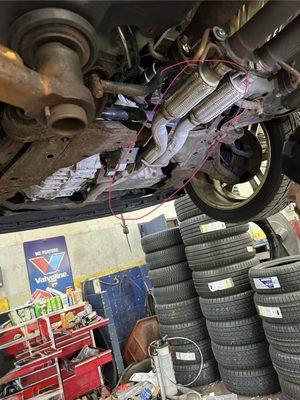 TRUSTWORTHY TIRE & AUTO SVC