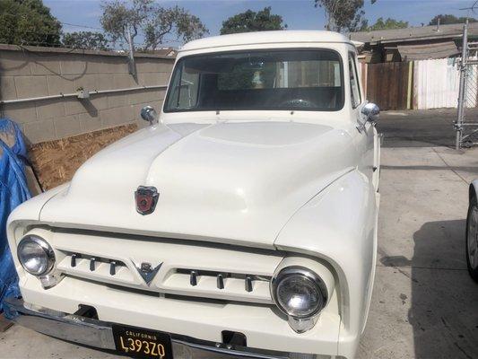 Buen trabajo bonito,bueno y barato. Leos Upholstery Service