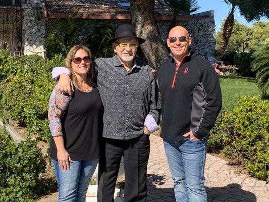 In front of the "Casino" house with Frank.