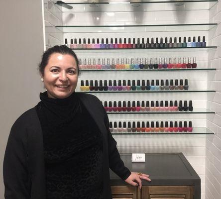 Hello! I am Urania. Business owner and manicurist