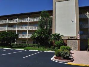 Beautiful Wynmoor Community in Coconut Creek, FL