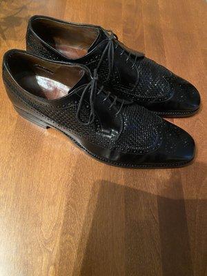 My beautiful Allen Edmonds shoes after a full repair.