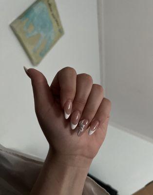 THE PERFECT FRENCH TIP