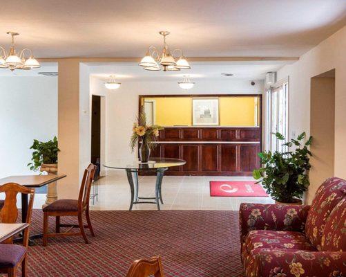 Econo Lodge Petersburg-Fort Lee