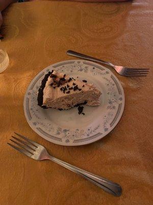 Peanut butter pie