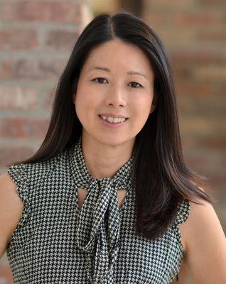 Vicki Mu - Keller Williams Realty