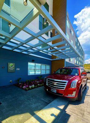 The beast getting loaded