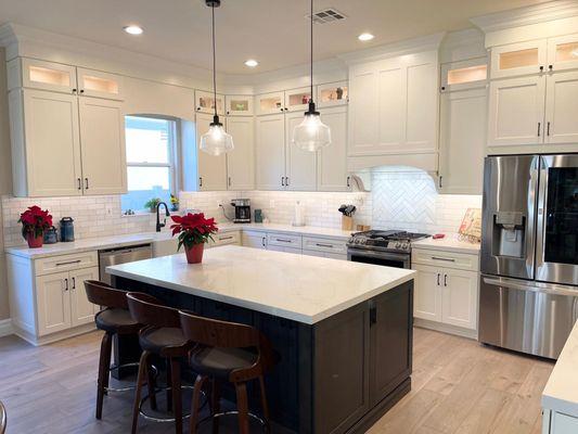 SunLakes Emerald Floorplan kitchen makeover... so pretty!