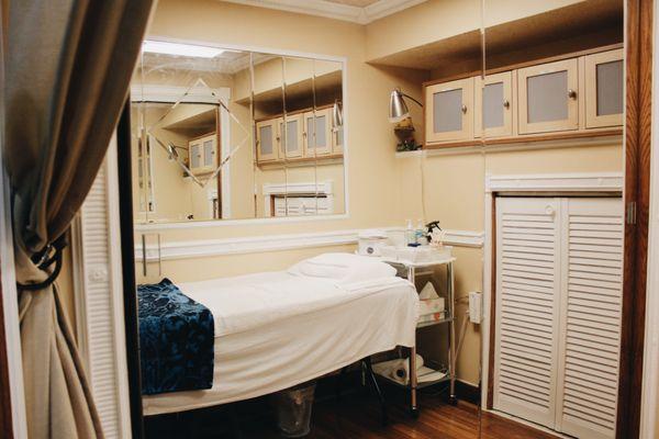 Twinkling Nails & Lash