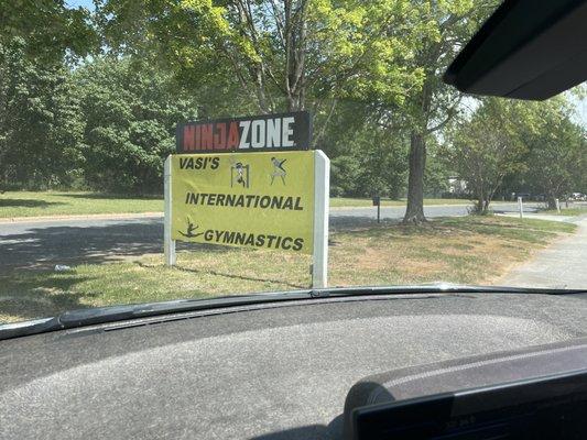 Vasi's International Gymnastics