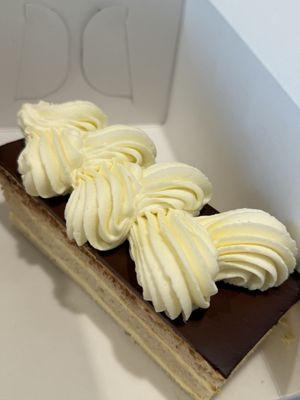 Almond cake
