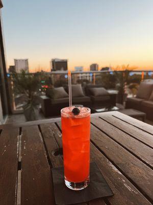Level 8 Lounge