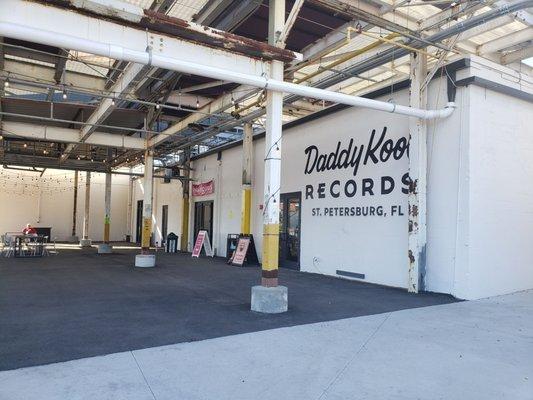 New location for Daddy Kool Records!
