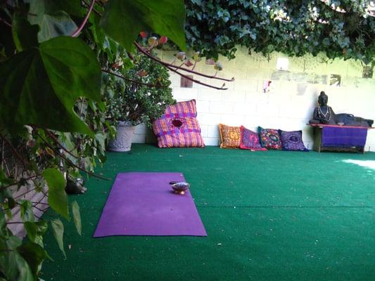 HummingBird Lane Yoga