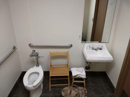 This is the rest of the shower area.