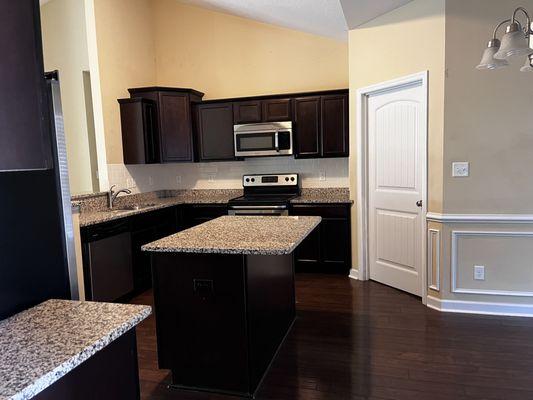 Happy Home Happy Life