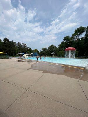 Deer Ridge Swimming Pool