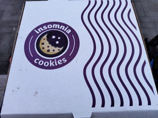 Insomnia Cookies