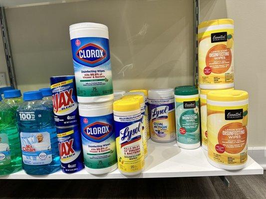 Studio 8 Grocery and smoke shop