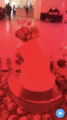 Ruined my wedding cake 9/16