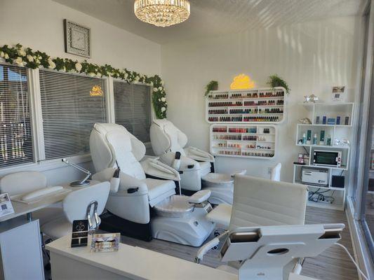 Lash-ology & Spa