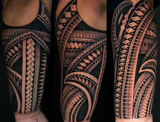 Lauren can do almost any style, color, black and grey, Polynesian, geometric! This shop is the one stop shop!