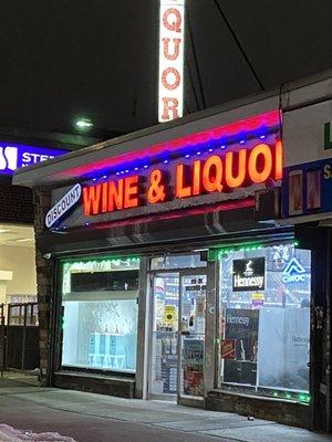 Liquor World Discount Wine & Liquors