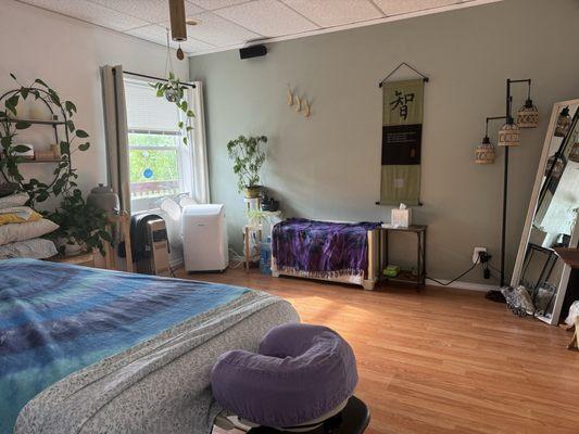 Andaesha K Treva, LMT