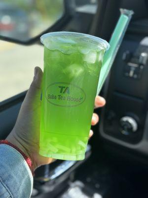 Mint lemonade with lychee jelly