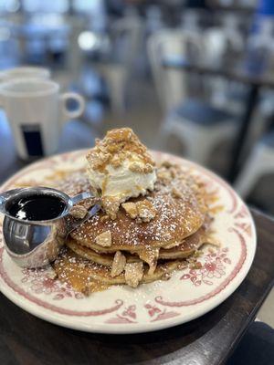 Pecan pie pancakes