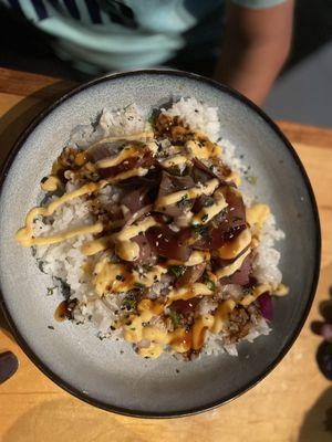 Tropics Restaurant & Craft House