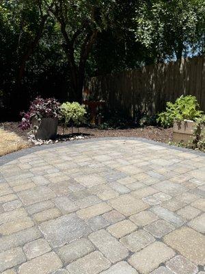 KB Landscaping & Snow Removal