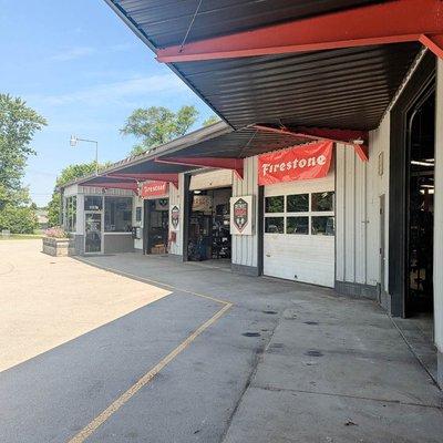 The Detroit Garage
