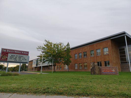The Dalles Middle School