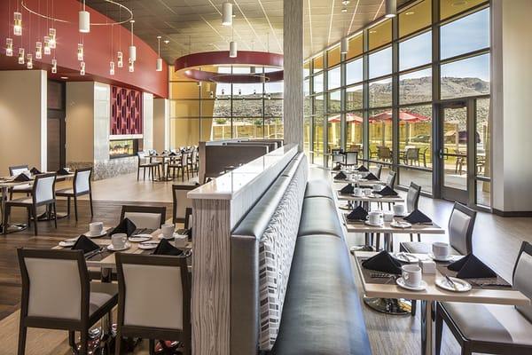 Camas Main Dining Room