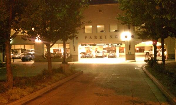 Salvio Street Parking Garage